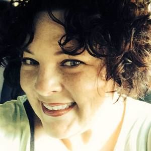 Meet your Posher, Caitlin