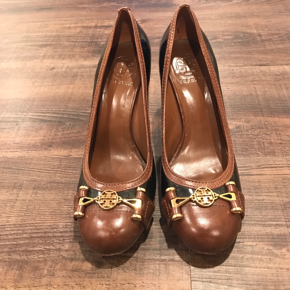 Classy Tory Burch pumps