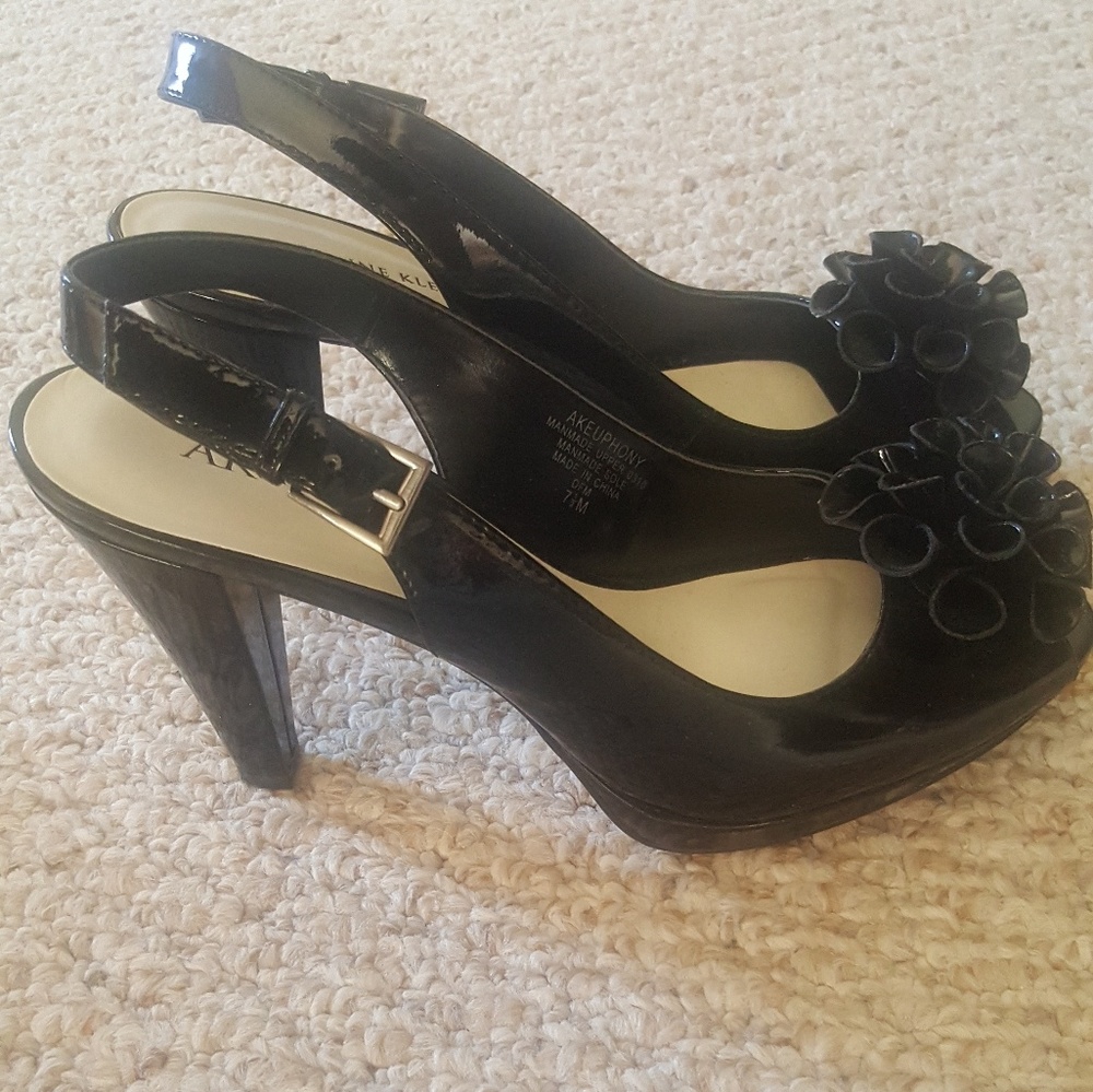 Anne Klein black peep toe