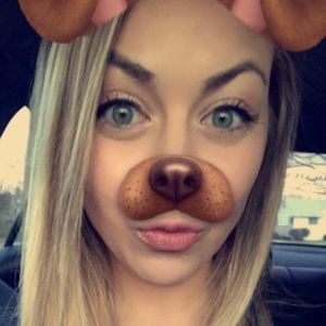 Meet your Posher, Lauren