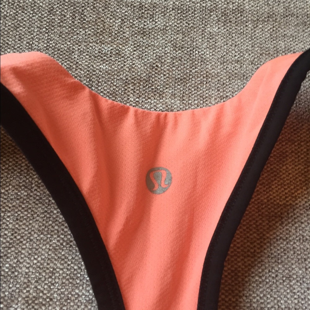 Lulu Lemon Top - Picture 2 of 2