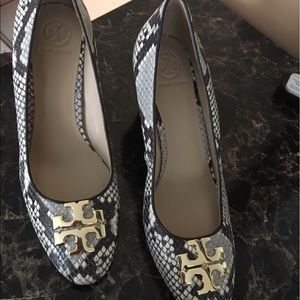 Tory burch shoes