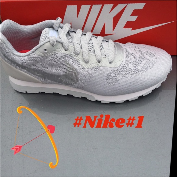 New Gorgeous Nike Women's Sneaker😍😍😍💕💕💕 - Picture 5 of 6