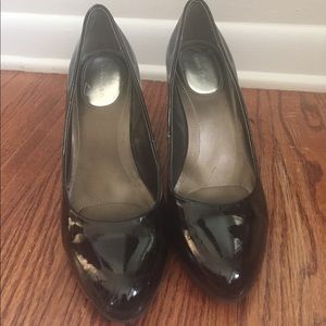 Calvin Klein black patent leather pumps
