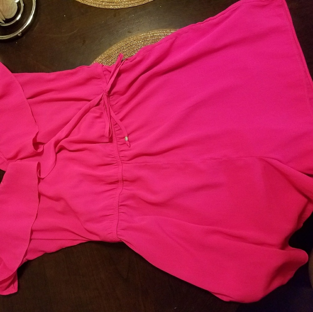 Pink romper - Picture 2 of 4