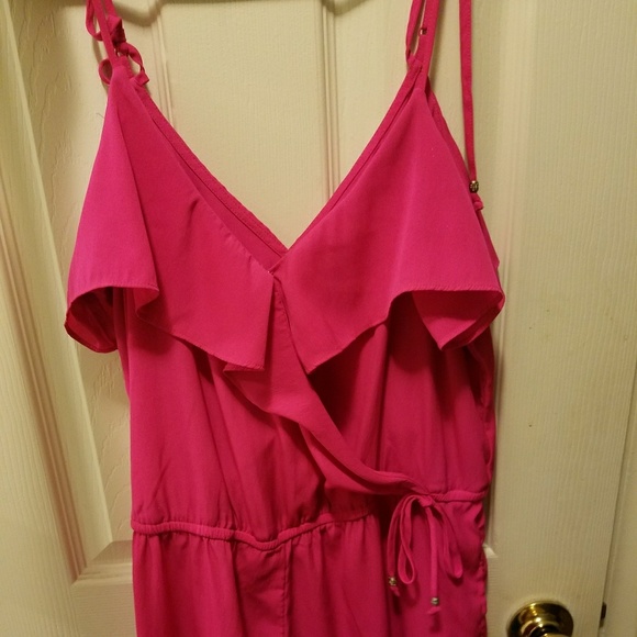 Pink romper - Picture 3 of 4