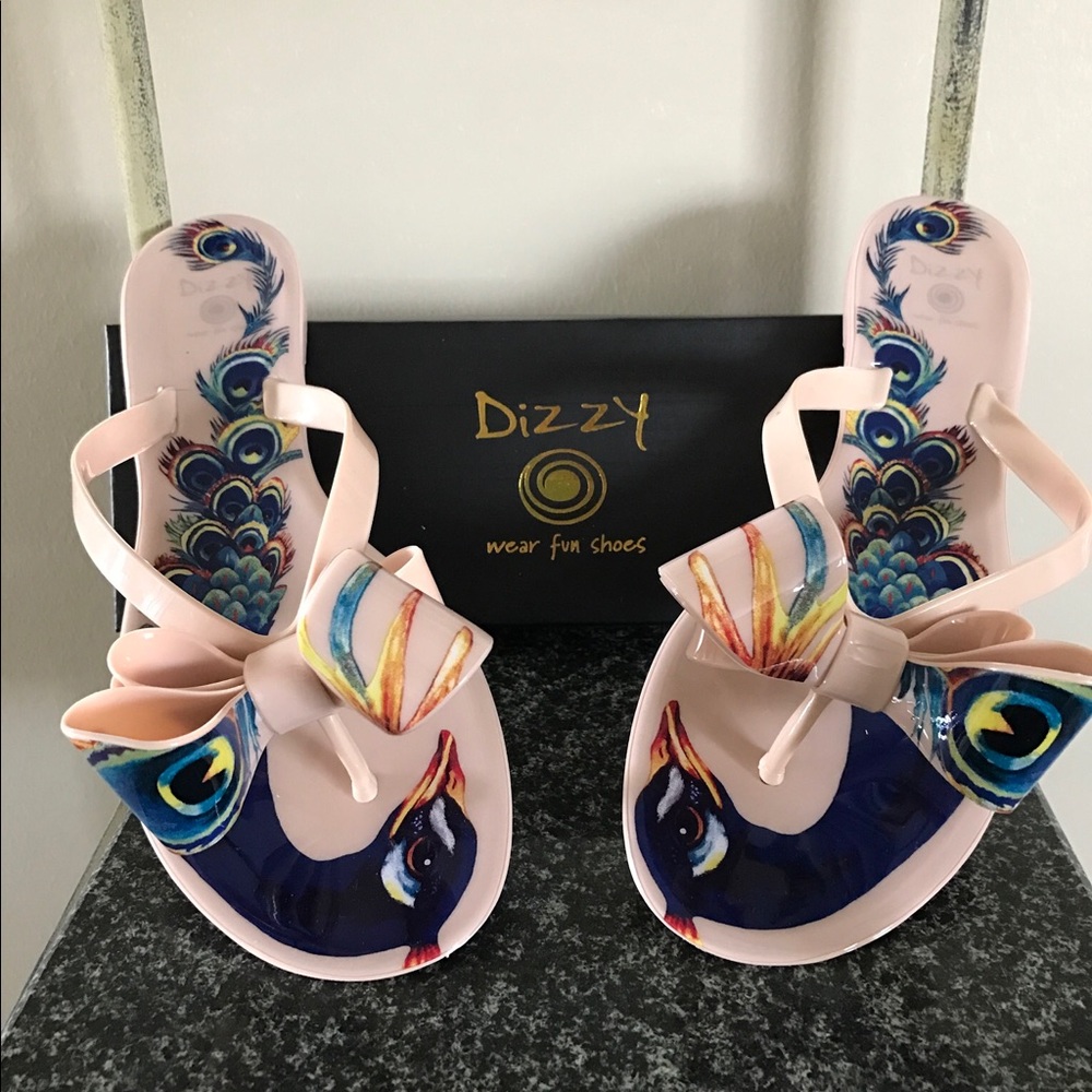Beige peacock big bow sandals