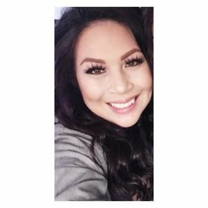 Meet your Posher, Carla