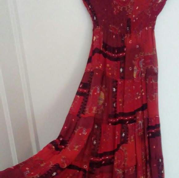 Dresses & Skirts - Sheer red maxi skirt/dress