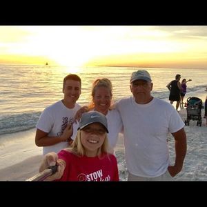 Meet your Posher, Evan