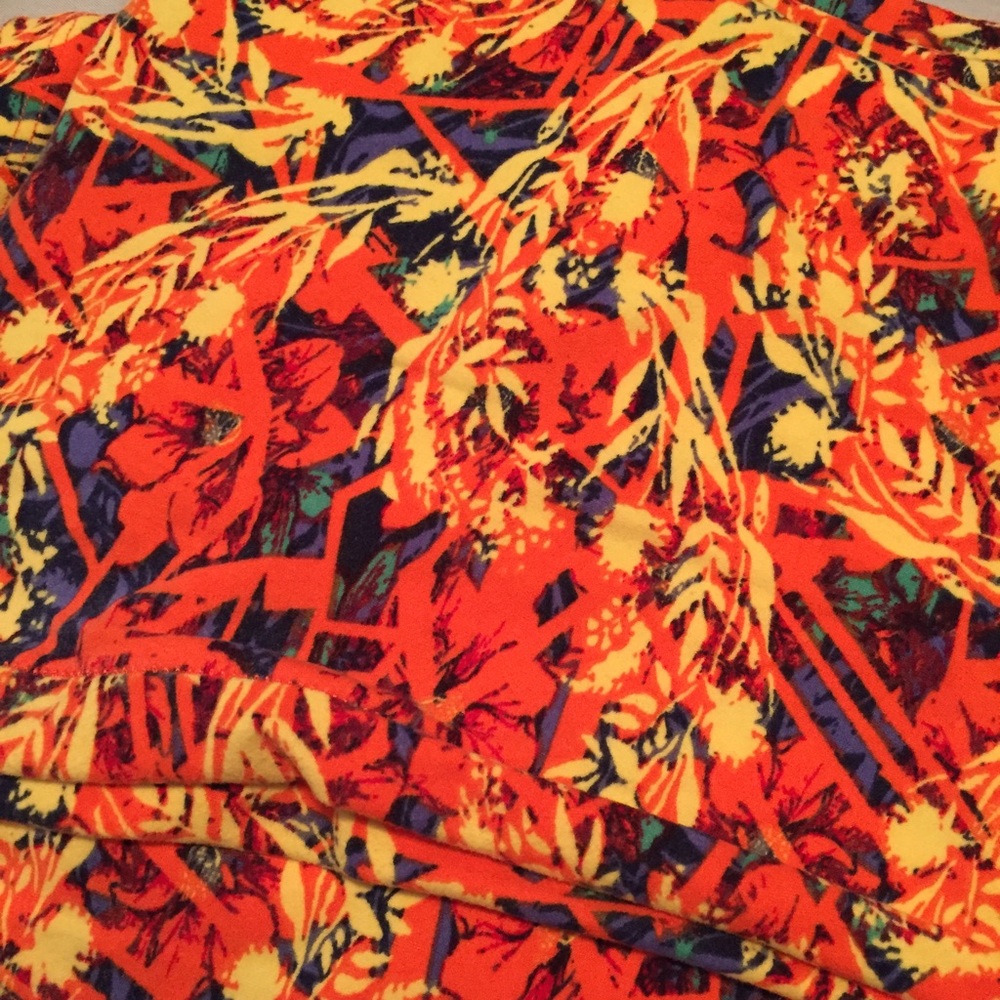 Lularoe TC leggings EUC