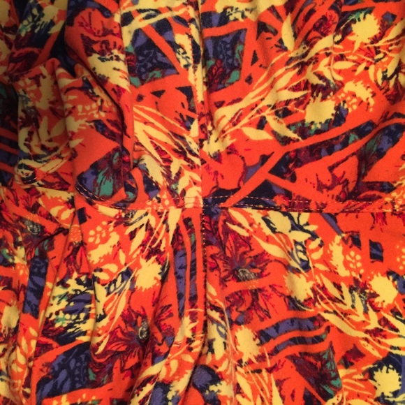 Lularoe TC leggings EUC - Picture 2 of 2