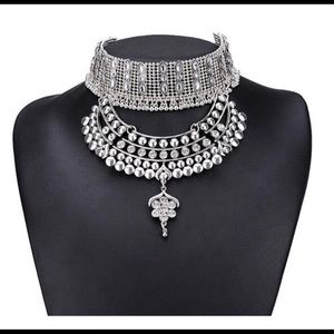 Chunky Cyn Choker Necklace in Silver