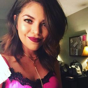 Meet your Posher, Diana