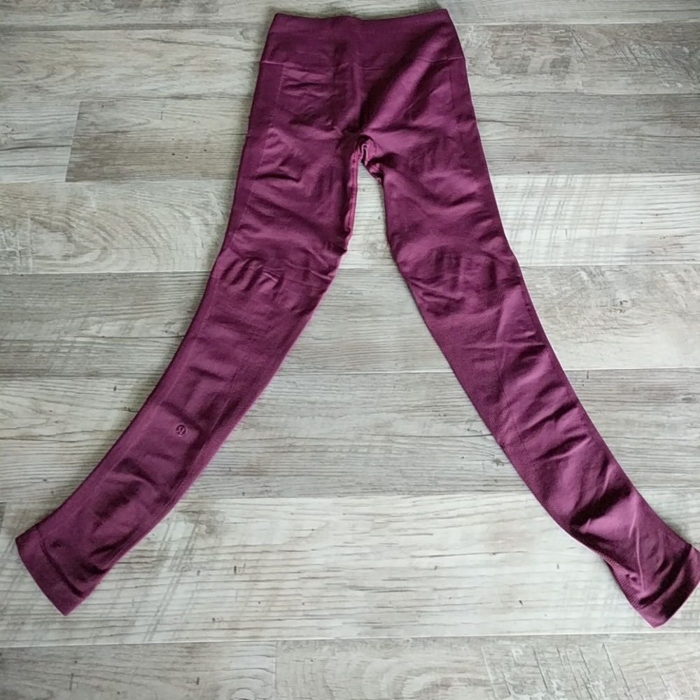 Lululemon Bordeaux Zone In Tights Size 6