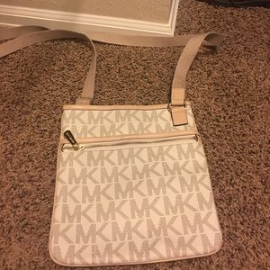 GUC Michael Kors Crossbody Purse