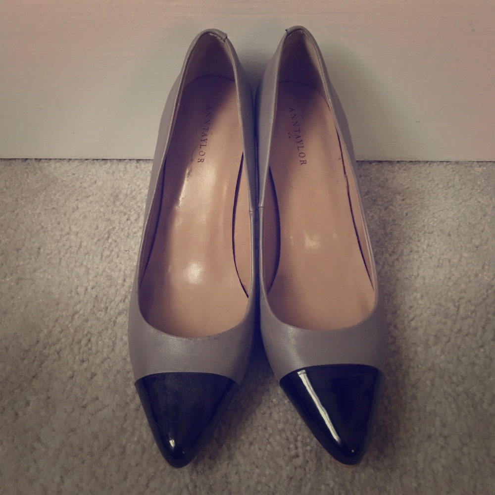 Ann Taylor Pumps
