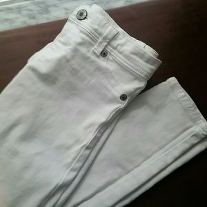 Wet Seal white skinny jeans