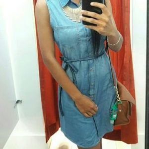 Denim sleeveless dress