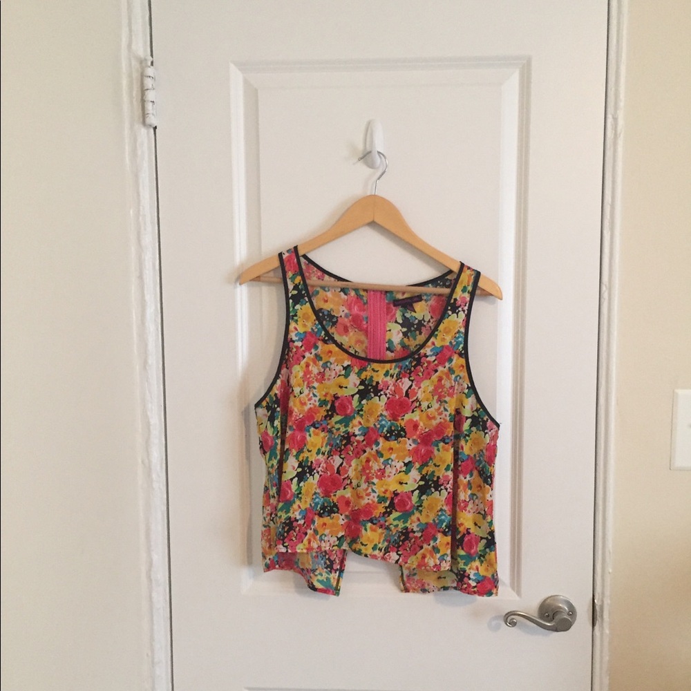 Floral crop top