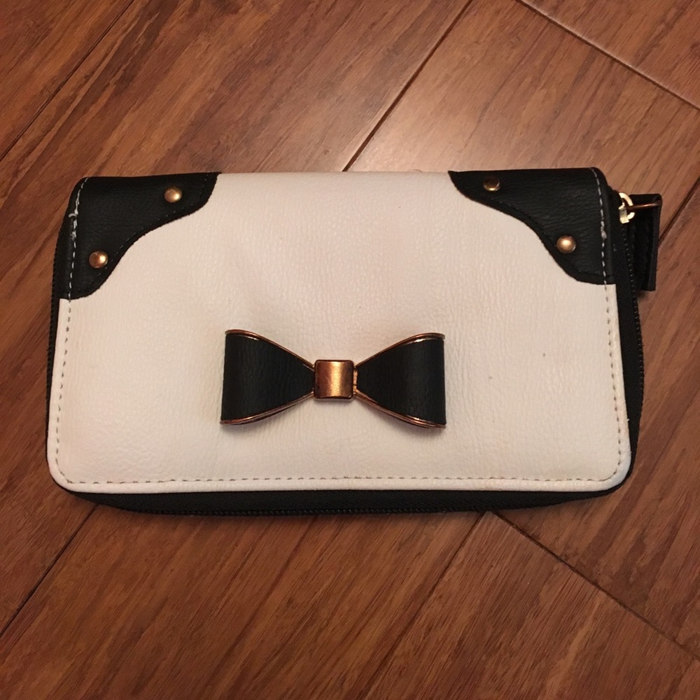 Charlotte Russe wallet