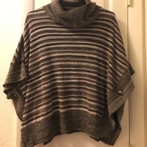 Knit / Sweater Pancho
