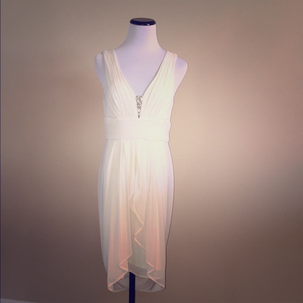 BCBG cocktail dress never worn.