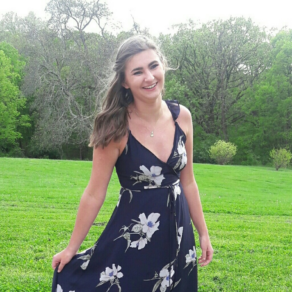 Meet your Posher, Emma