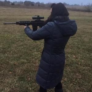 Meet your Posher, Nicole