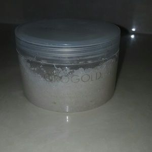 Orogold 24K body scrub used