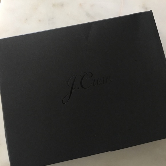 J.Crew water lily necklace - Picture 6 of 6