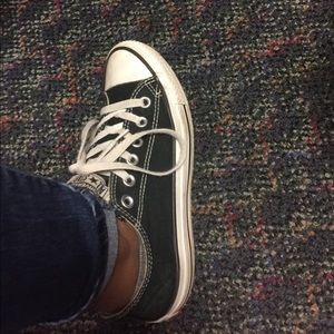 Black converse