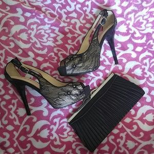 Guess Hondola Peep Toe Pump