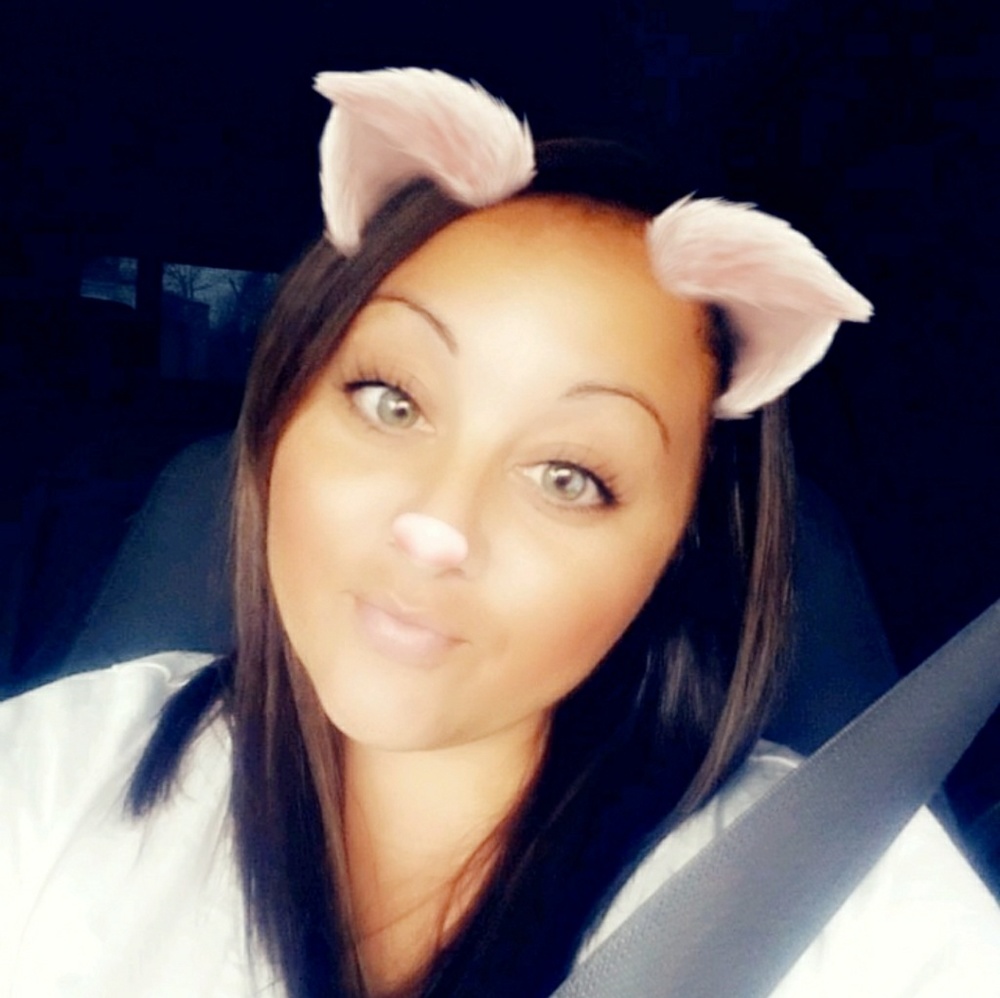 Meet your Posher, Taaha