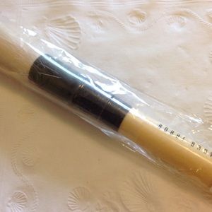 Bobbi Brown Face Blender brush
