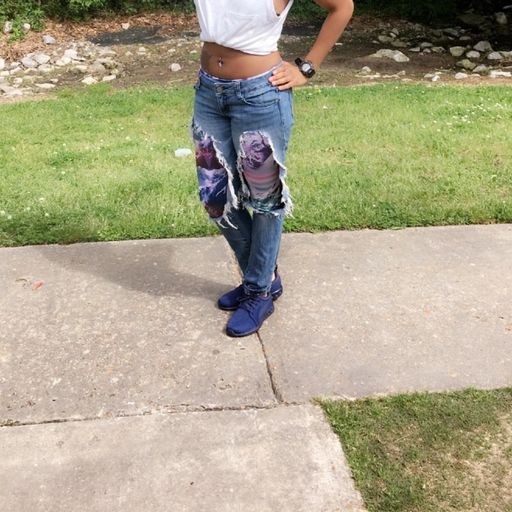 Ripped Boyfriend Jeans