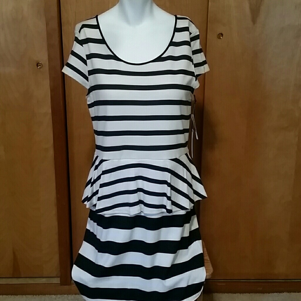 Beautiful eric + lani peplum dress