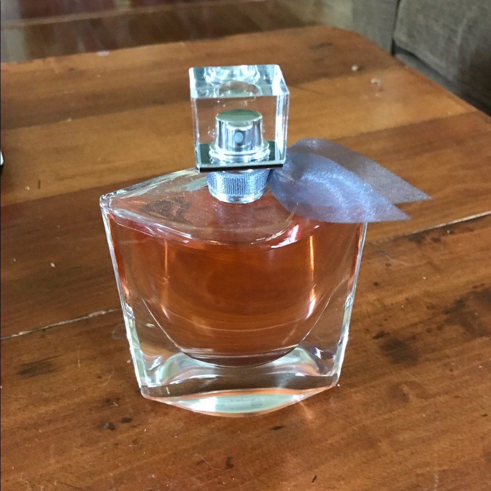 La Vie est Belle