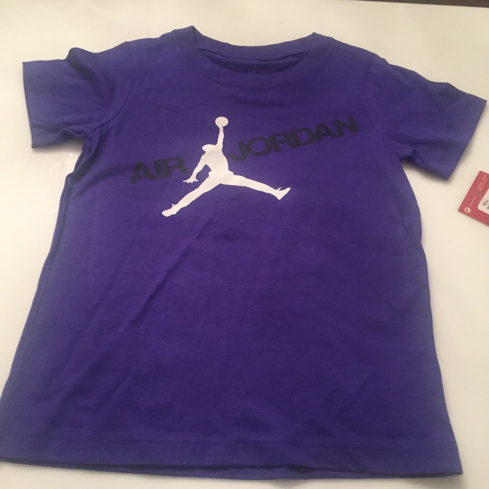 Nike Boys Air Jordan Shirt Size XS