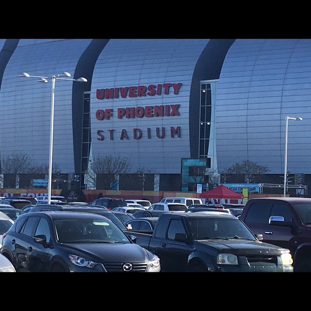 Meet your Posher, Maxwell