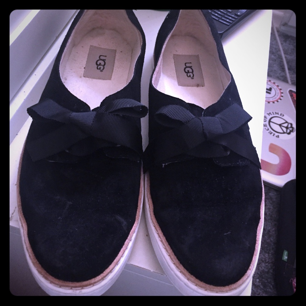 Black Ugg Shoes