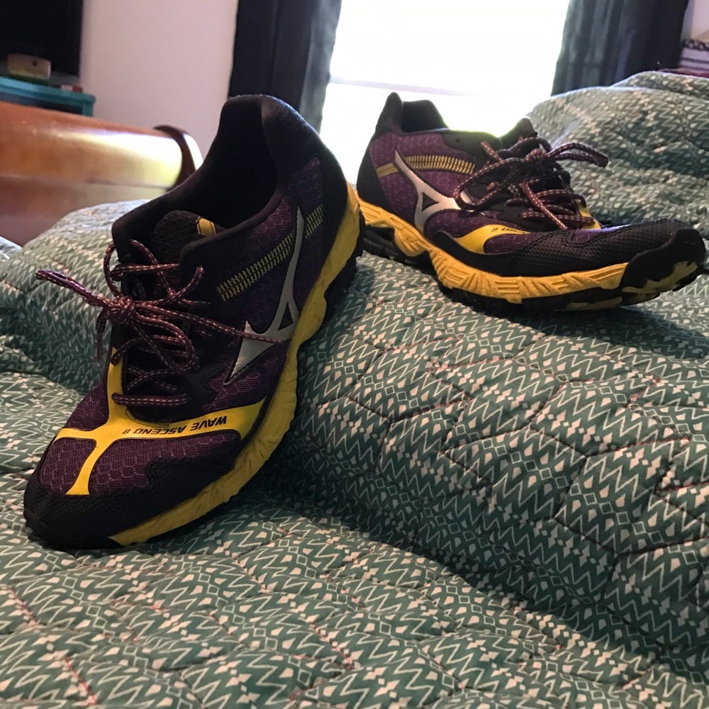 Mizuno running shoes