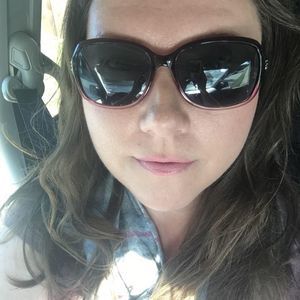 Meet your Posher, Jillian