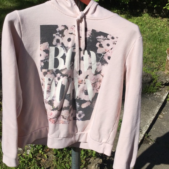Forever 21 Tops - Bow Down blush colored hoodie sweatshirt.