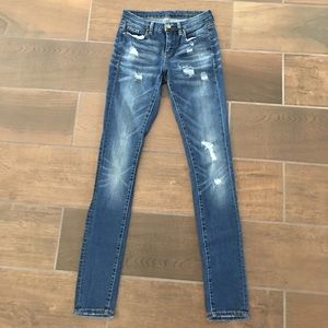 BLANKNYC ripped jeans, size 25