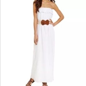 Trixxi White Maxi with brown belt size Large