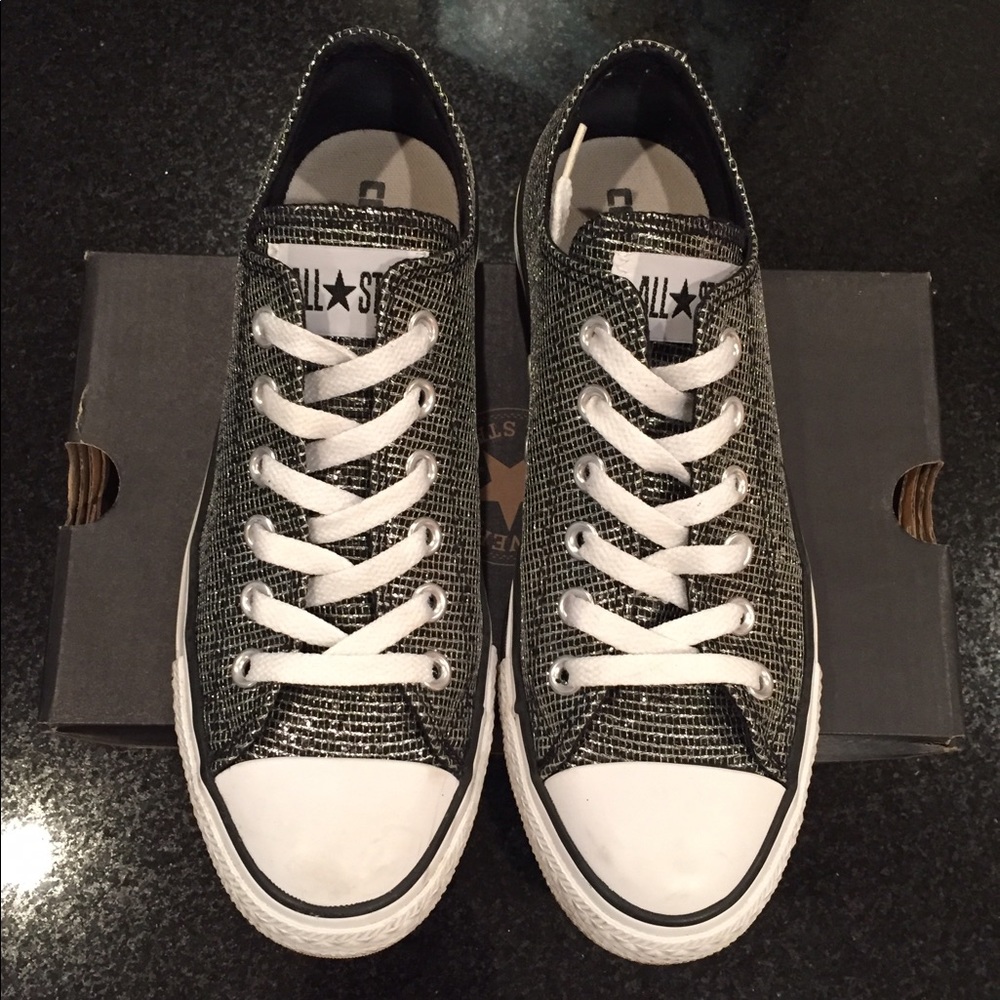 Converse Black Silver Glitter EUC Women's sz 8!