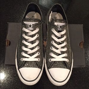 Converse Black Silver Glitter EUC Women's sz 8!
