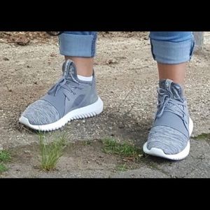 Adidas Tubular Defiant sneakers