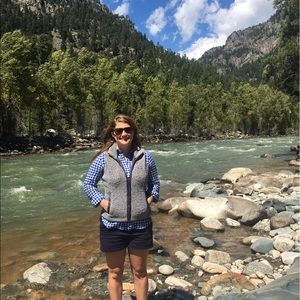 Meet your Posher, Taylor